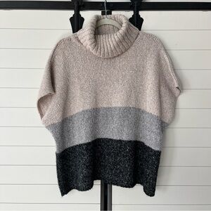 Charlotte Russe Color Block Turtleneck Sweater S/M Cream Blue Gray